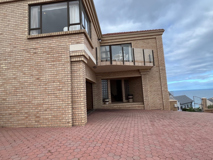 3 Bedroom Property for Sale in Dana Bay Western Cape